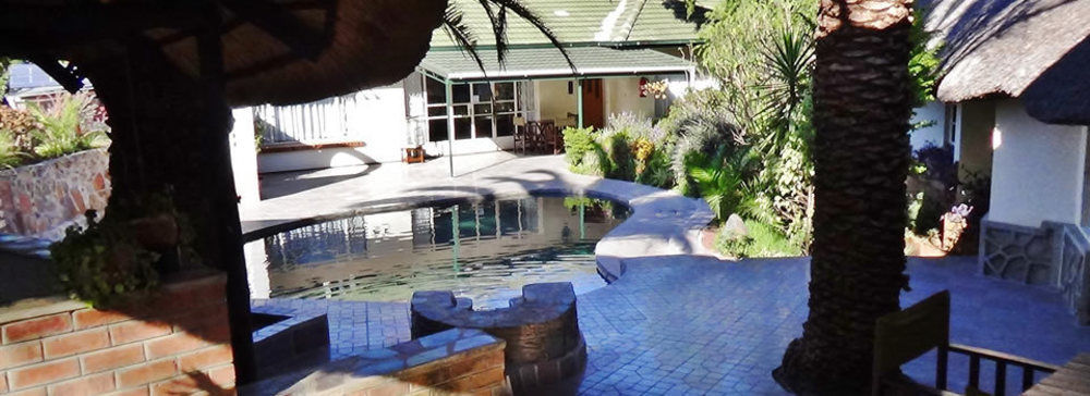 בולוואיו Parrot Lodge מראה חיצוני תמונה