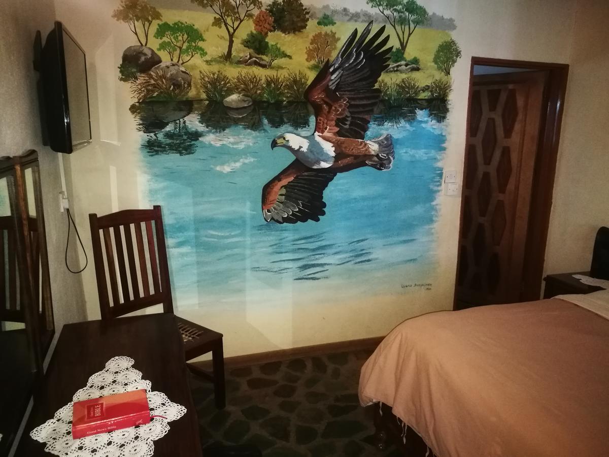 בולוואיו Parrot Lodge מראה חיצוני תמונה
