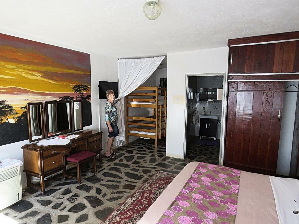 בולוואיו Parrot Lodge מראה חיצוני תמונה