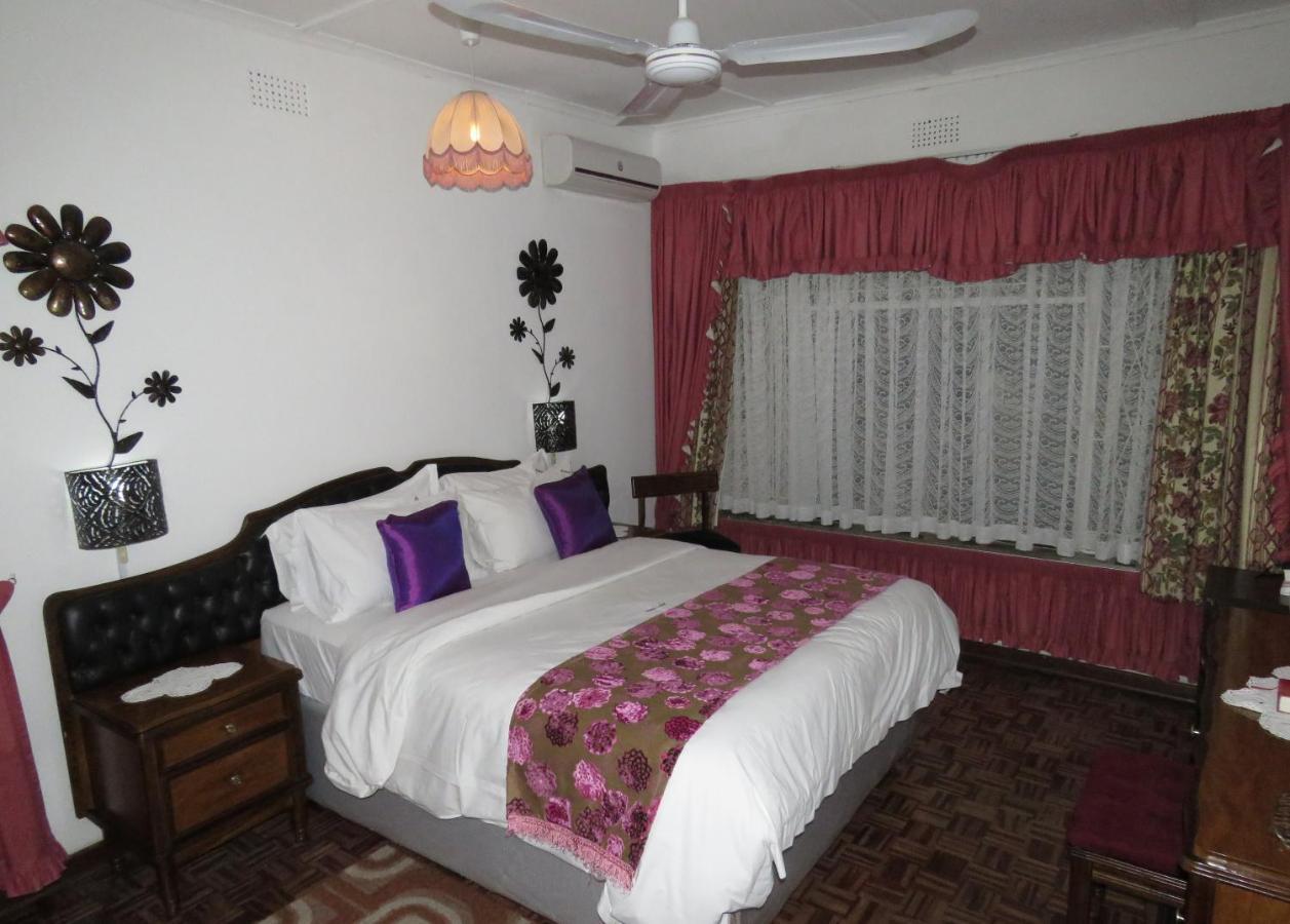 בולוואיו Parrot Lodge מראה חיצוני תמונה