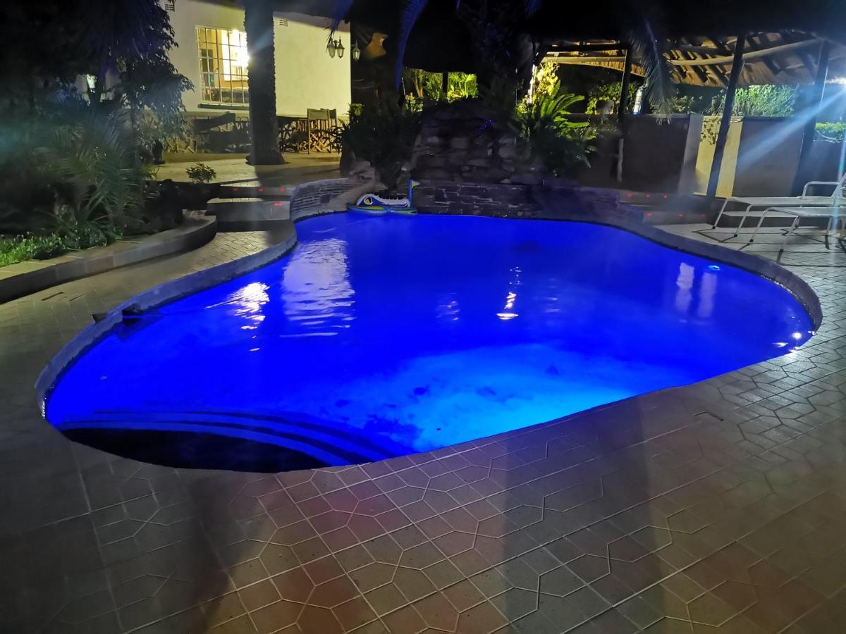 בולוואיו Parrot Lodge מראה חיצוני תמונה